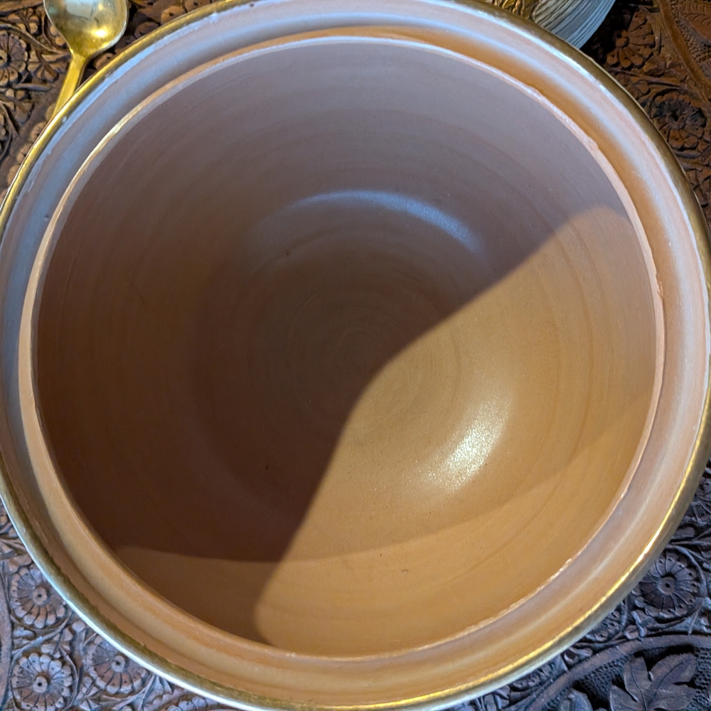 Elegant‎ Gold and Cream Decorative Bowl - Picture 7 of 13